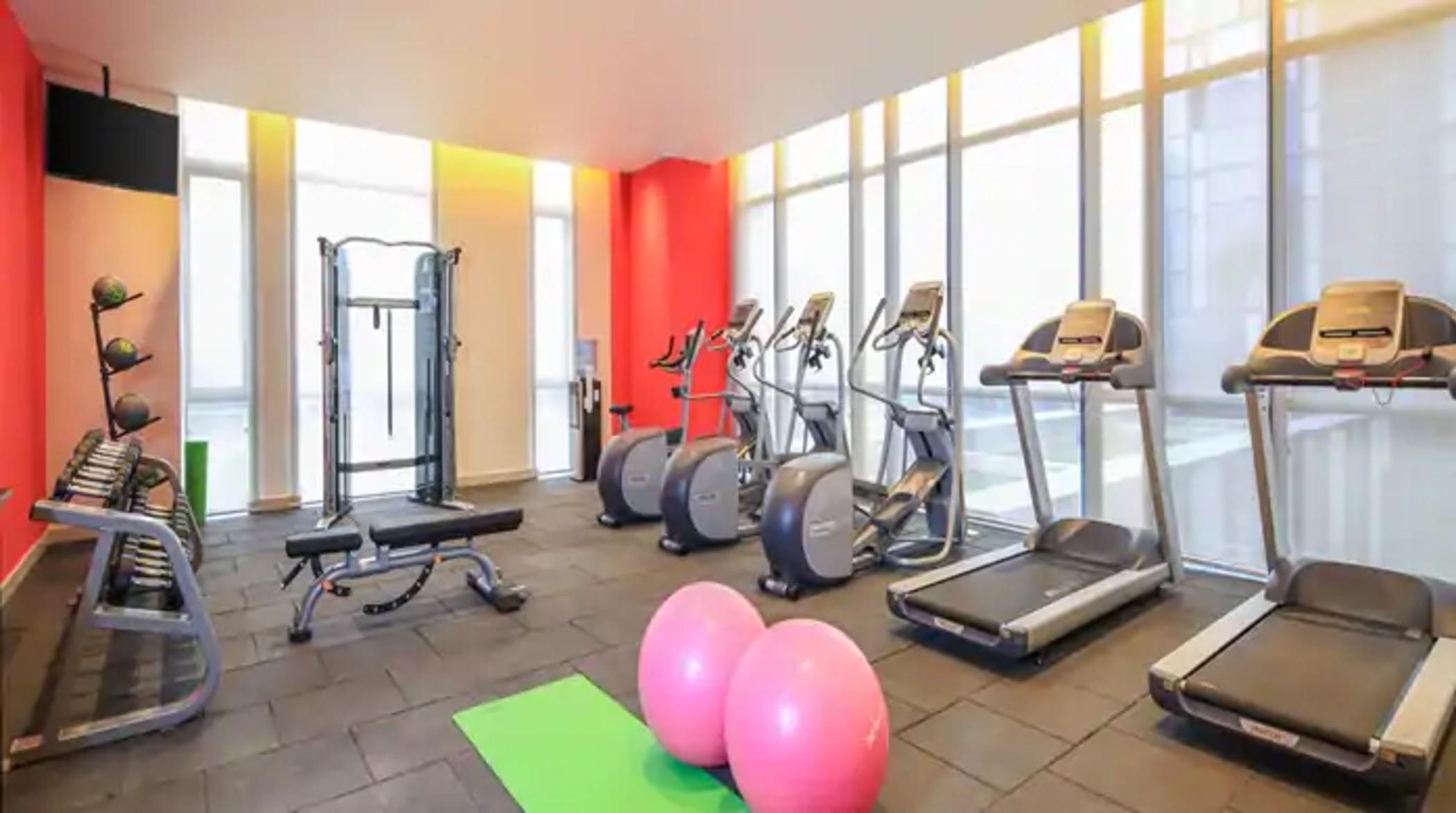 Hilton Garden Inn Ningbo Luaran gambar