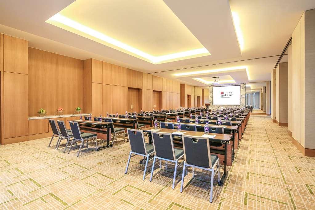 Hilton Garden Inn Ningbo Kemudahan gambar